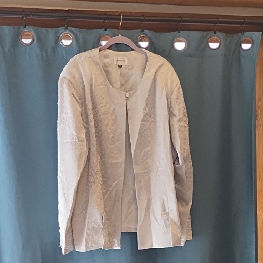 Terramina Women's Silver/Light Grey Dress Jacket
